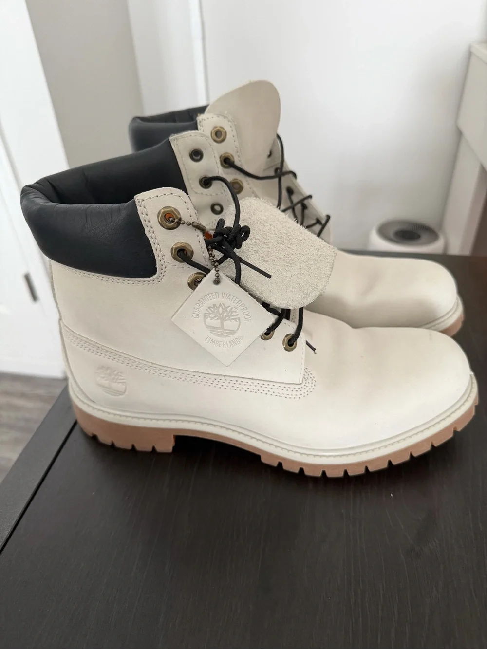 Timberland White Leather Boots with Black Collar